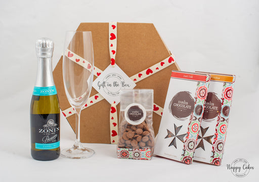 The Premium Prosecco & Chocolate Box | nappycakes-mt | Gift Box.